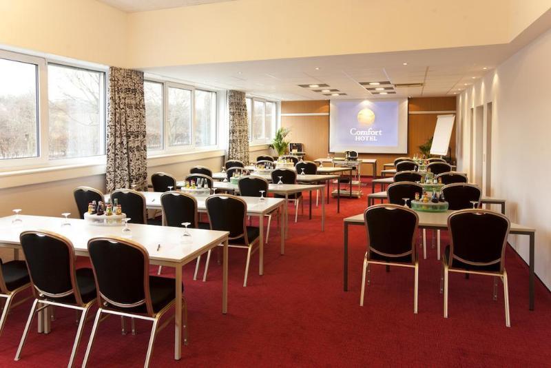 Arthotel Ambassador Wiesbaden - Free Parking Dış mekan fotoğraf