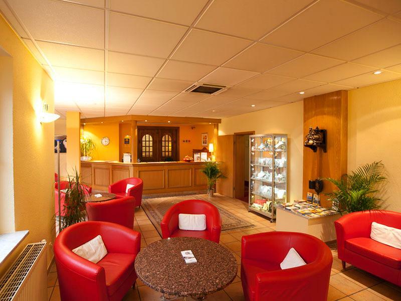 Arthotel Ambassador Wiesbaden - Free Parking Dış mekan fotoğraf